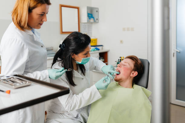 Best Emergency Denture Repair in Hope, AR
